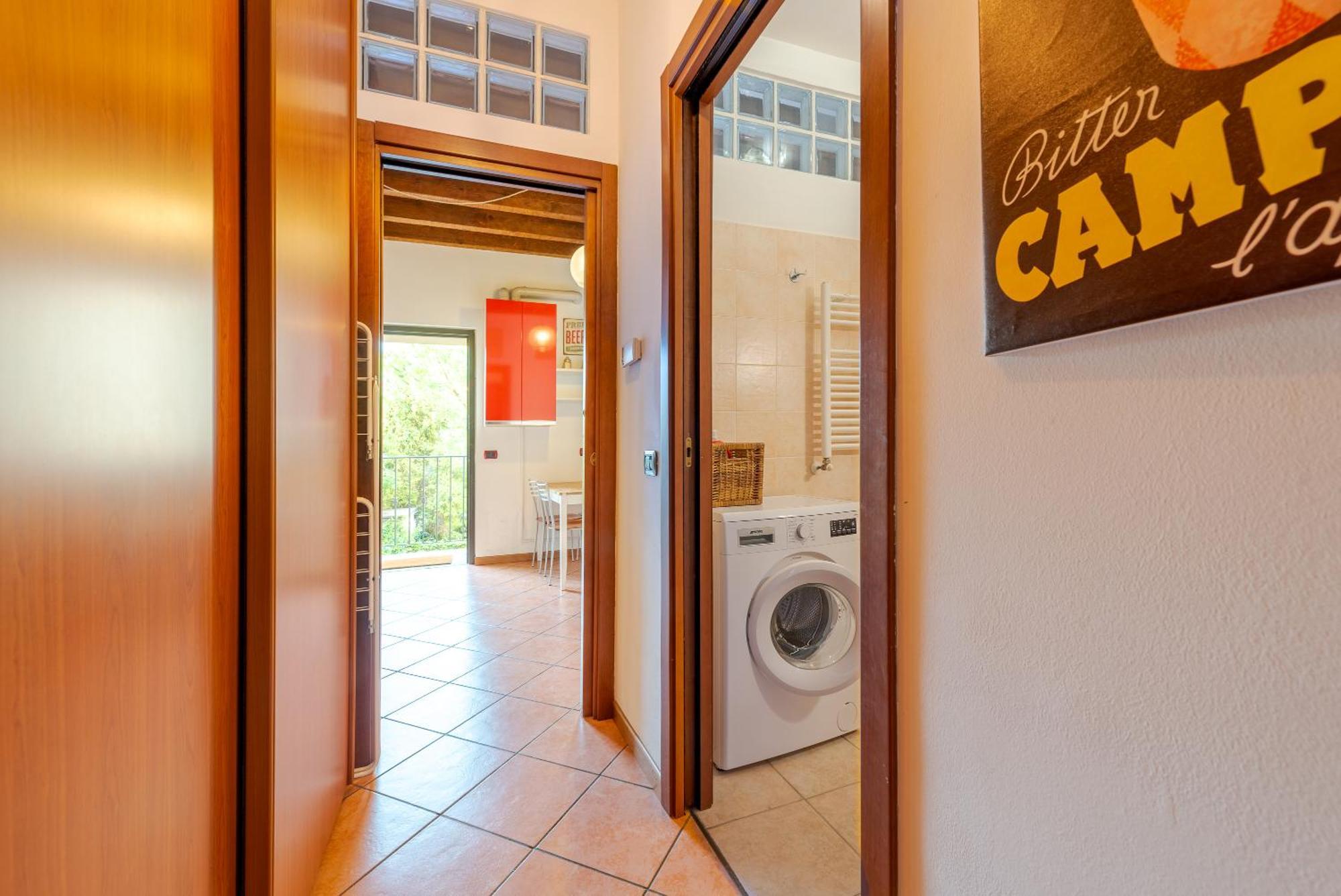 Guest Planet - Rosso Milano Apartment - Navigli Area Eksteriør bilde
