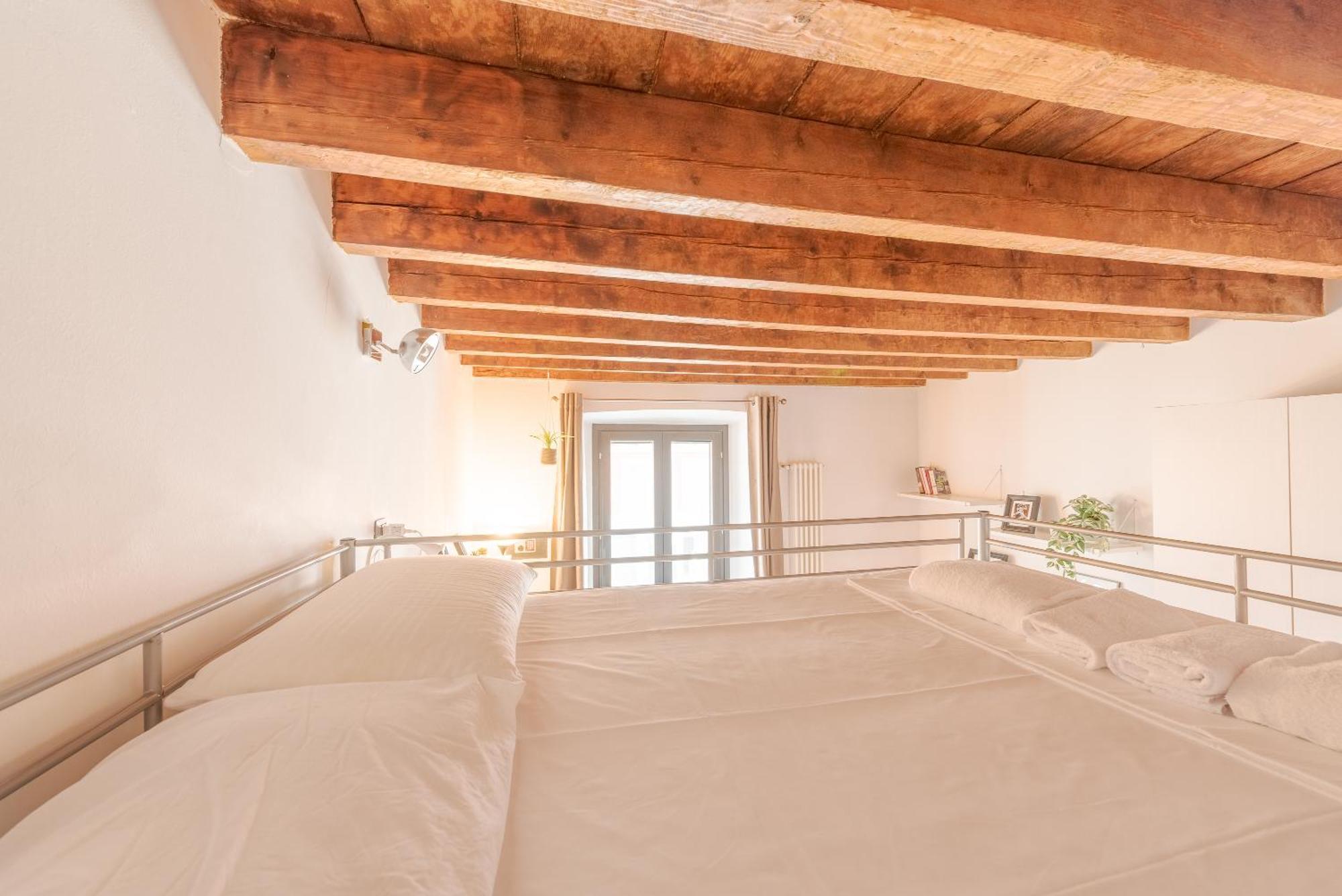 Guest Planet - Rosso Milano Apartment - Navigli Area Eksteriør bilde