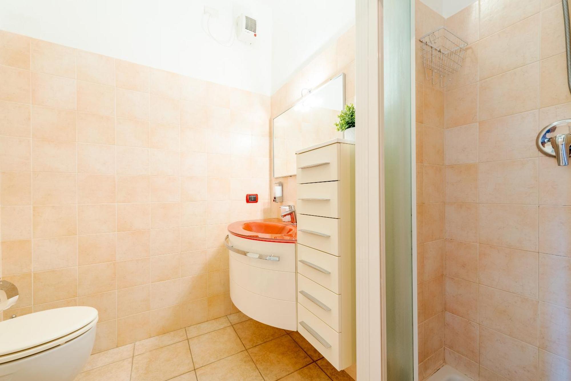 Guest Planet - Rosso Milano Apartment - Navigli Area Eksteriør bilde